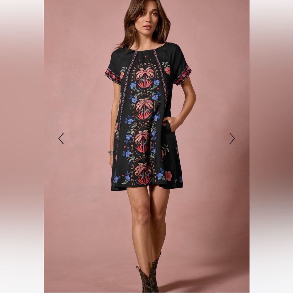 NWT Johnny Was RAGLAN SEAMED Embroidered $340 DRESS